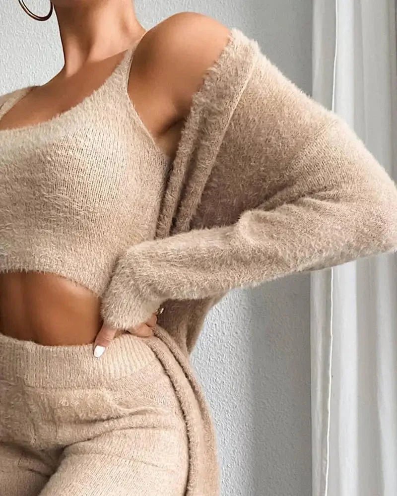 Pure Elegance | 3-Piece Fuzzy Fleece Loungewear Set Beige