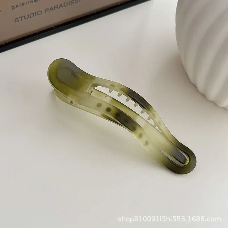 Pure Elegance | Plastic Duckbill Clip Seamless Hair Claws for Women Girls Hair Crab Clamps Face Wash Hairpin Hair Accessories Candy Color 11.5cm sm green