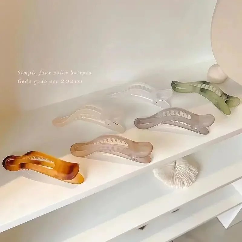 Pure Elegance | Plastic Duckbill Clip Seamless Hair Claws for Women Girls Hair Crab Clamps Face Wash Hairpin Hair Accessories Candy Color 11.5cm