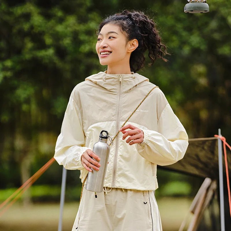 Pure Elegance | Semir Women Short Hooded Jacket 2024 Summer New Loose Fit Cool Sun Protection Jacket Textured Color Block Retro