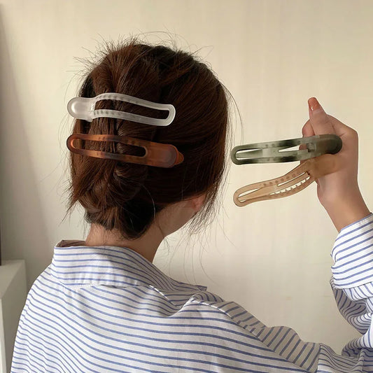 Pure Elegance | Plastic Duckbill Clip Seamless Hair Claws for Women Girls Hair Crab Clamps Face Wash Hairpin Hair Accessories Candy Color 11.5cm